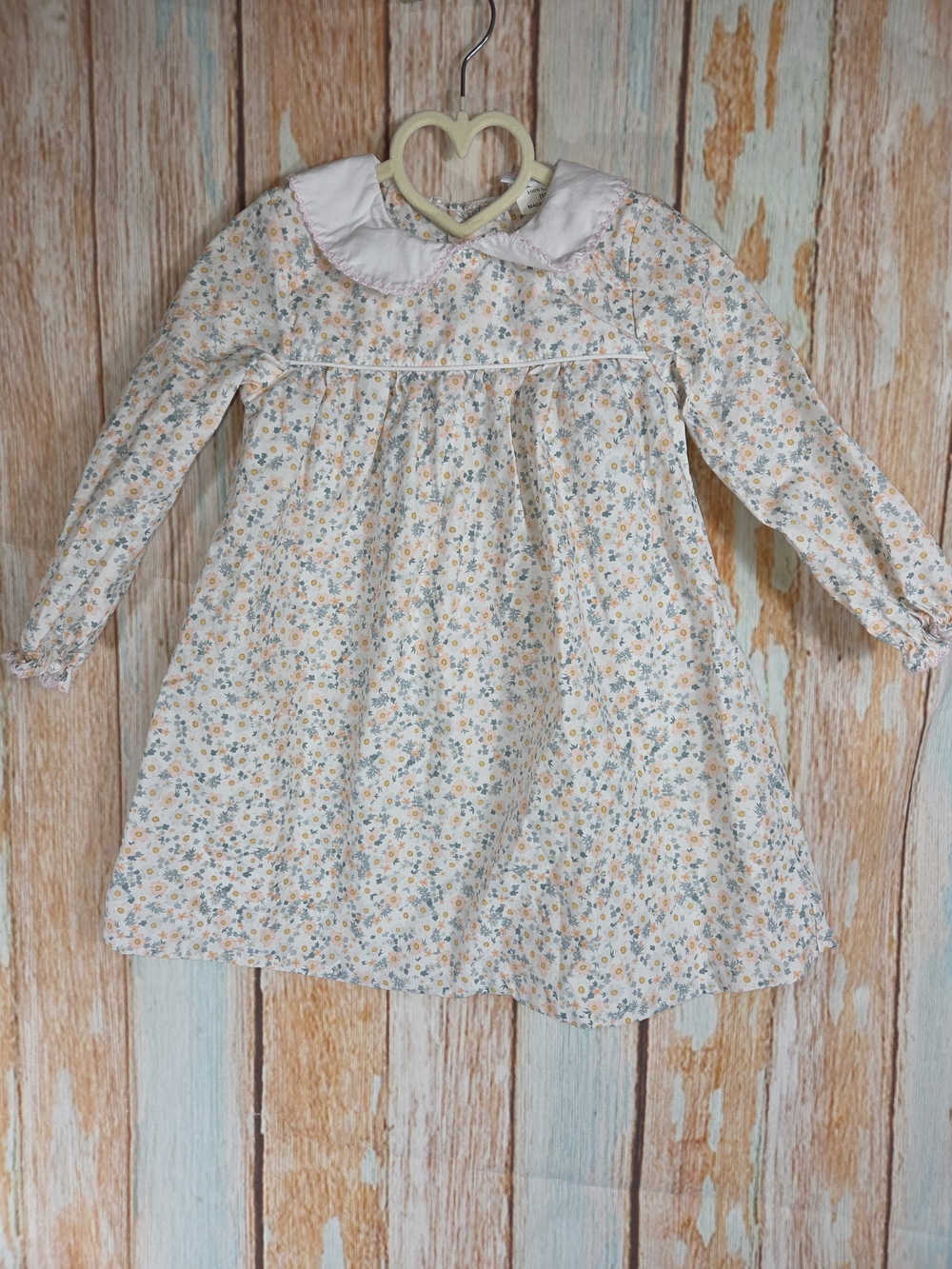 Stitchy Fish Girls Floral Long Sleeve Dress w/Peter Pan Collar. 100% Cotton. 3T